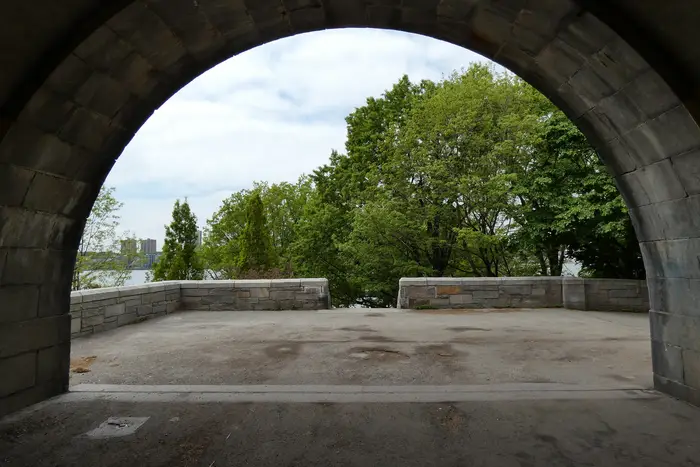 an archway in Riverside Park